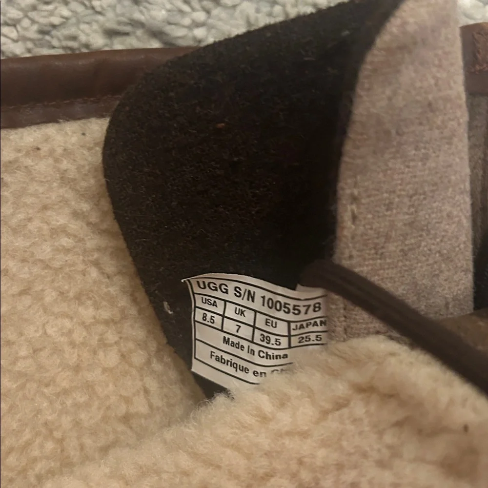 Ugg Womens Elsa leather field boots - Picture 8 of 10